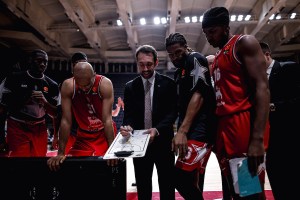 Olimpia Milano, coach Poeta: “Dedico la vittoria alla proprietà e ad Ettore Messina”