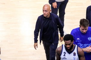 Dinamo Sassari, un lunedì di passione. Dalla fiducia a tempo a Bulleri al cambiamento