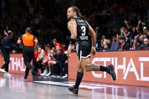 Virtus Bologna, contro Trento torna tra i convocabili Carsen Edwards