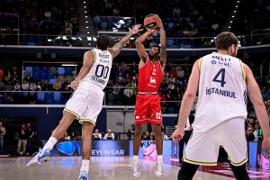 Fenerbahce-Olimpia Milano, i turchi lanciano un appello: “Gli abbonati assenti vendano il biglietto”