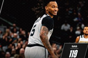 Spurs travolgenti sui Wizards, season high per Dylan Harper