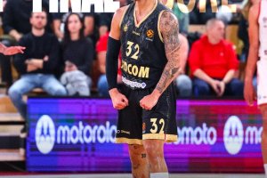Okobo 18 e sette uomini in doppia cifra, stop alla serie negativa del Monaco