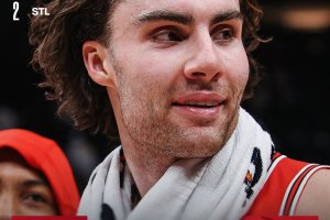 Bulls outlast Hawks 152-150 in the NBA season’s highest-scoring game