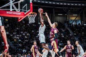 Livorno sfiora l’impresa, ma al Paladozza vince la Fortitudo Bologna