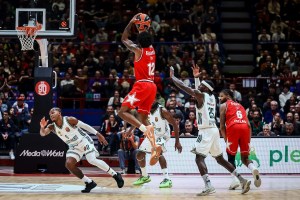 Brooks si infiamma ed alimenta la fuga, Milano doma il Panathinaikos 96-89