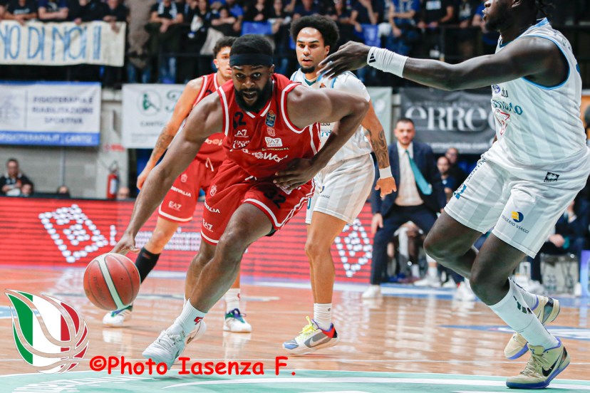 LBA Acqua S. Bernardo Cantù - EA7 Olimpia Milano