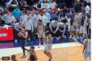 Georgetown sospende Ed Cooley: un turno dopo il lancio della bottiglia