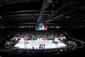 Nuova mobilitazione pro Palestina: «Non si giochi Virtus–Hapoel a Bologna»