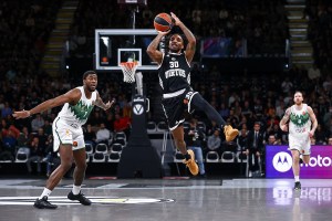 Matt Morgan set to join Aris BC