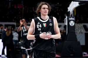 Virtus Bologna, Francesco Ferrari con i primi punti in LBA: l’intervista a Sky la conduce Momo Diouf