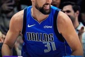 Klay riscrive la lista, Dallas vola senza Flagg