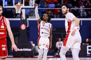 Varese brilla nel secondo tempo, Milano sparisce dal campo e perde il derby 84-74
