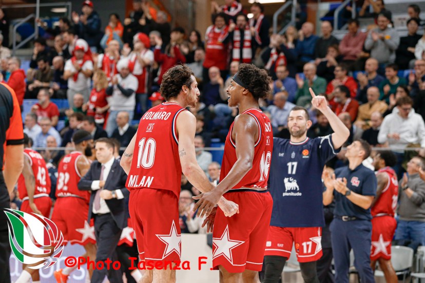 Crollo Olimpia Milano