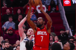 Kevin Durant: “Quando i nostri giovani giocano come sanno diventa tutto più facile anche per me”