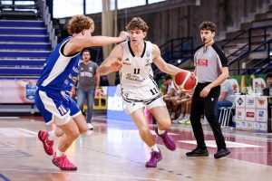 Virtus, chiusura a porta blindata: Treviso schiantata 72-38, girone da imbattuta