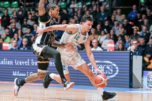 Pallacanestro Cantù show, contro Trento è dominio: ed ecco Chiozza…