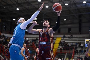La Reyer Venezia ruggisce, Guerri Napoli ancora ko