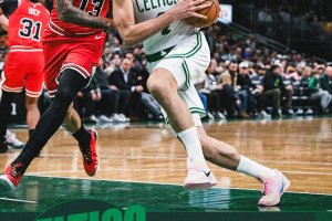 Boston in controllo totale, Pritchard guida la festa prima della pausa