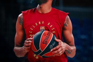 Barcelona’s Kevin Punter suffered an adductor injury to his left thigh