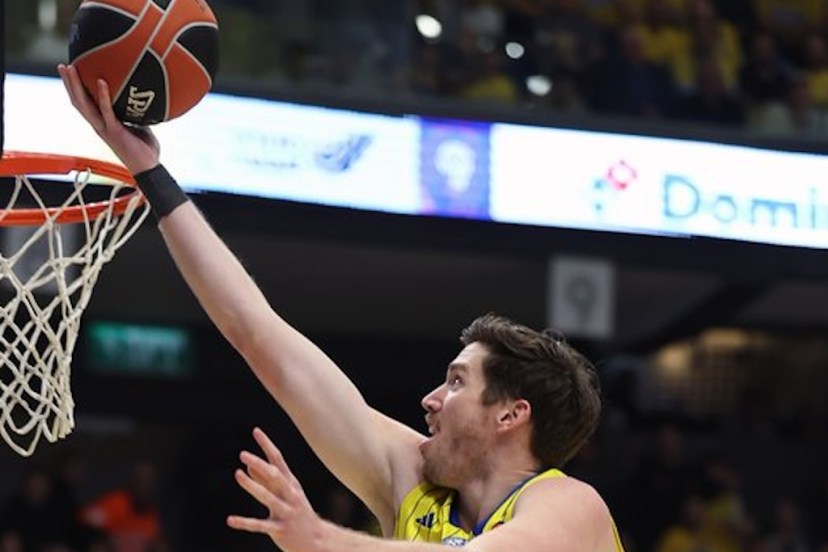 TJ Leaf Maccabi Tel Aviv infortunio spalla