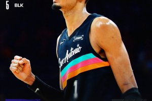 Austin porta bene agli Spurs: settima di fila e Suns travolti