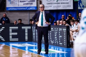 Acqua S. Bernardo Cantù, coach De Raffaele: “Dovremo impattare dal punto di vista fisico”