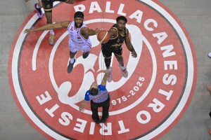 Pallacanestro Trieste, Sissoko verso il rientro per i playoff contro Brescia