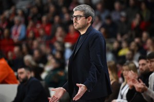 Cotelli: “Mancata lucidità nella gestione. Nella pausa proveremo a prendere un giocatore”