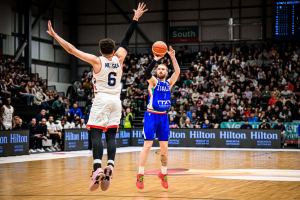 E’ l’Italbasket di Nico Mannion. Passeggiata a Newcastle, Gran Bretagna dominata