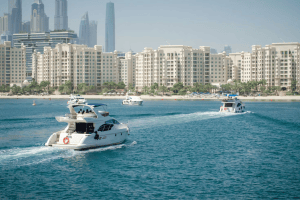 Basket trip negli UAE: cosa fare ad Abu Dhabi e Dubai (partite, arena, tempo libero e yacht)