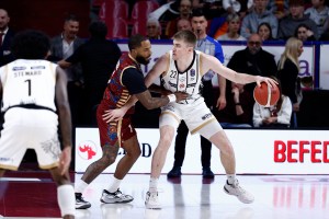 Peyton Aldridge firma con i Pizzabulls Bandirma Bordo