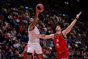 Crvena Zvezda open talks with Chris Jones for next season