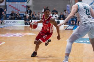 Pallacanestro Cantù: ufficiale l’arrivo di Gerald Robinson