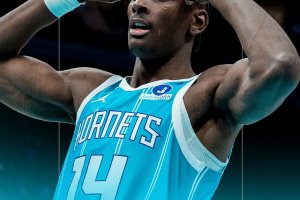 La panchina degli Hornets accende lo Spectrum Center