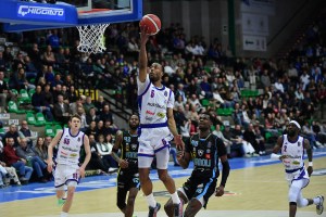 Treviso si scuote: la NutriBullet vince contro la Vanoli Cremona