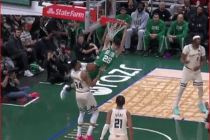 Celtics, Hugo Gonzalez si prende la scena contro i Bucks di Antetokounmpo