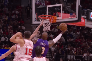 Lakers, Redick esalta il duo Doncic-James: “Un Clinic offensivo nel finale per battere i Rockets”