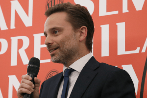 AC Milan, Giorgio Furlani a Masnago: Varese mostra il calore del suo pubblico