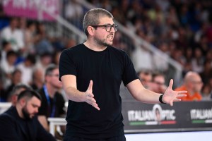 Cotelli: “Abbiamo smesso di giocare come la squadra più principante del mondo, sono molto deluso”