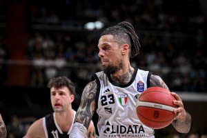 Virtus Bologna, ultimi tasselli sul mercato e ricerca del main sponsor