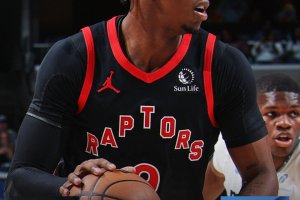 Toronto scappa presto, Memphis non rientra mai