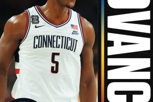 UConn lotta, resiste e torna in finale nazionale. Illinois ko