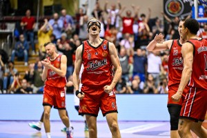 Pallacanestro Trieste, nodo Deangeli ancora aperto