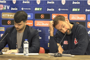 “Siete il più grande mistero di EuroLeague”. La domanda del giornalista greco a Peppe Poeta