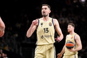 Tomas Satoransky signs with Hapoel Tel Aviv: agreement reached, announcement expected soon
