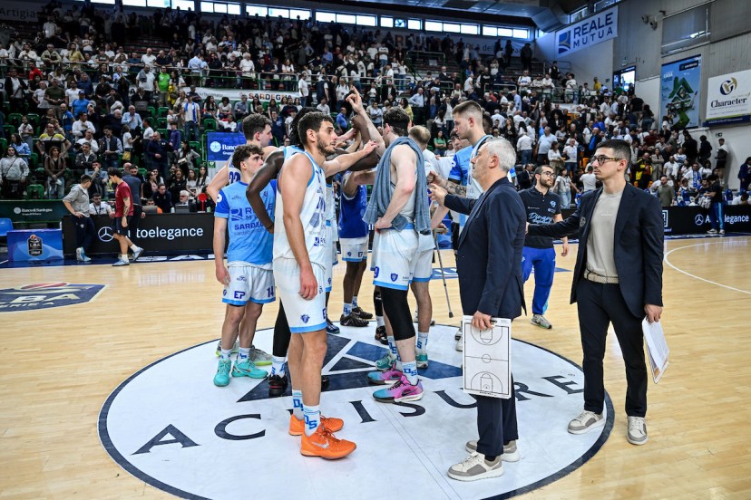 dinamo sassari retrocessa
