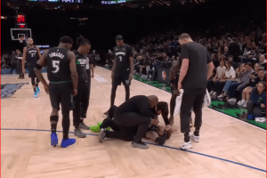 Timberwolves: grave infortunio per Donte DiVincenzo