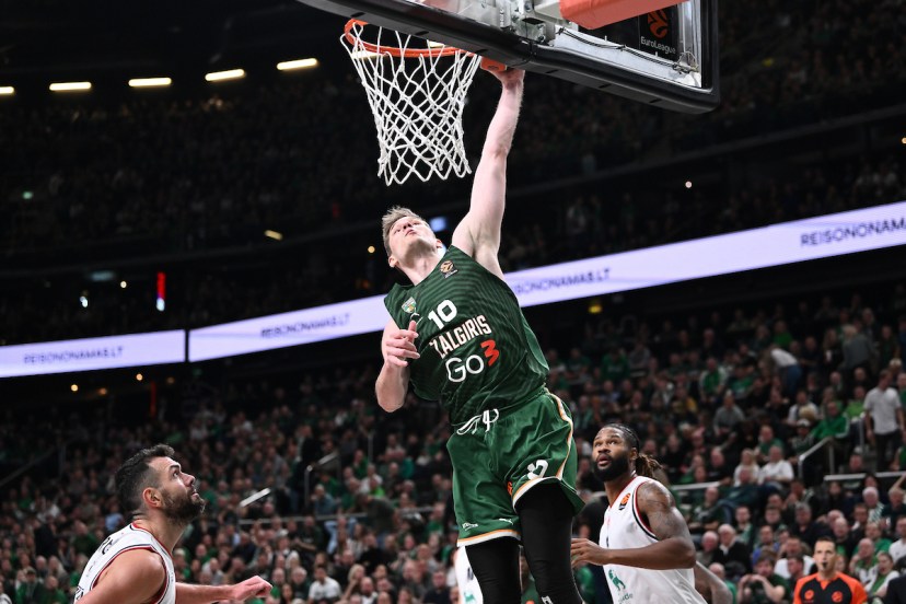 Azuolas Tubelis euroleague