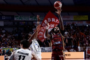 RJ Cole infuocato nella bolgia del Taliercio: la Reyer Venezia doma un Derthona che non molla mai