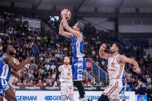 Amedeo Della Valle: Io gioco per questa canotta qua, non mi interessano le voci